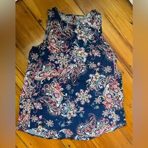 Sleeveless Materity Blouse